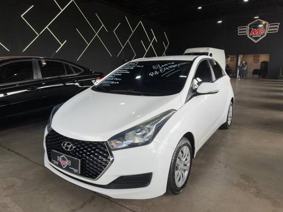 HYUNDAI HB20 1.0 COMFORT PLUS 12V FLEX 4P MANUAL
